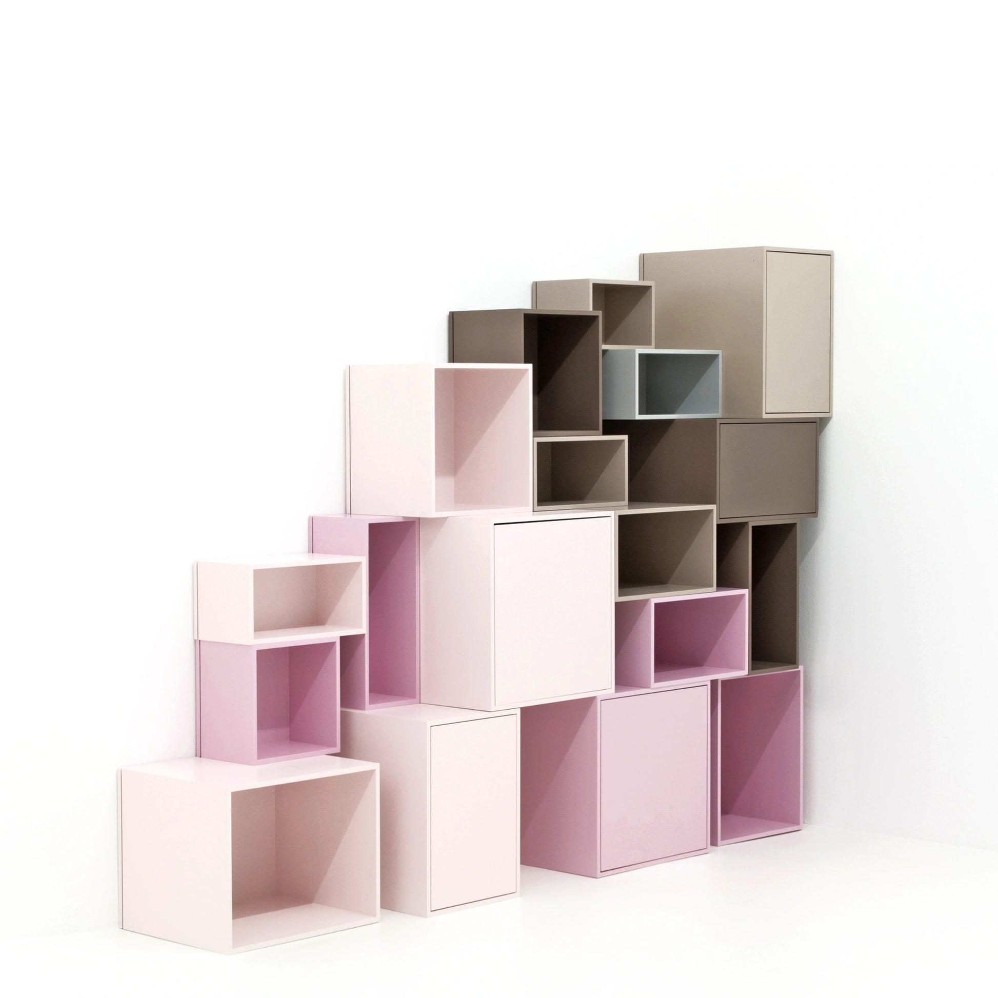 Modulares Regal RK148 von der rechten Seite