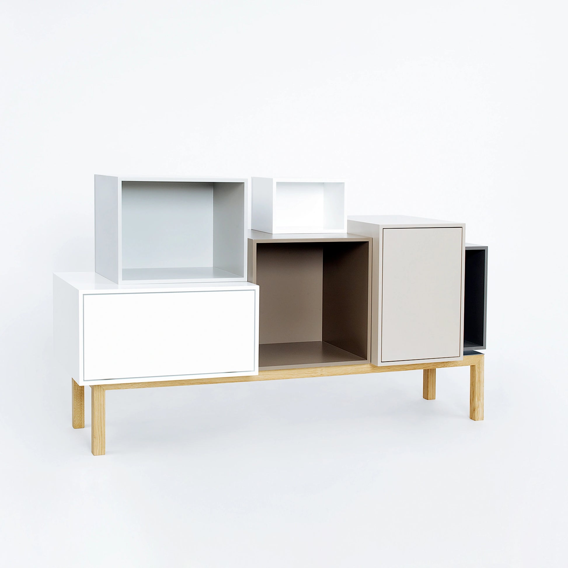 Sideboard SB002 von der linken Seite