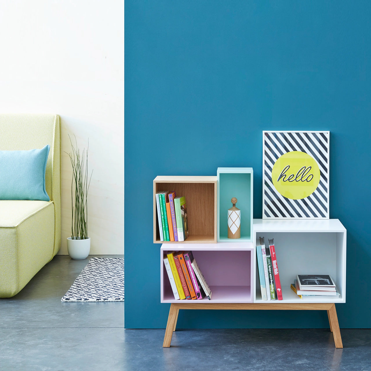 Cubit Lookbook shelving system 46