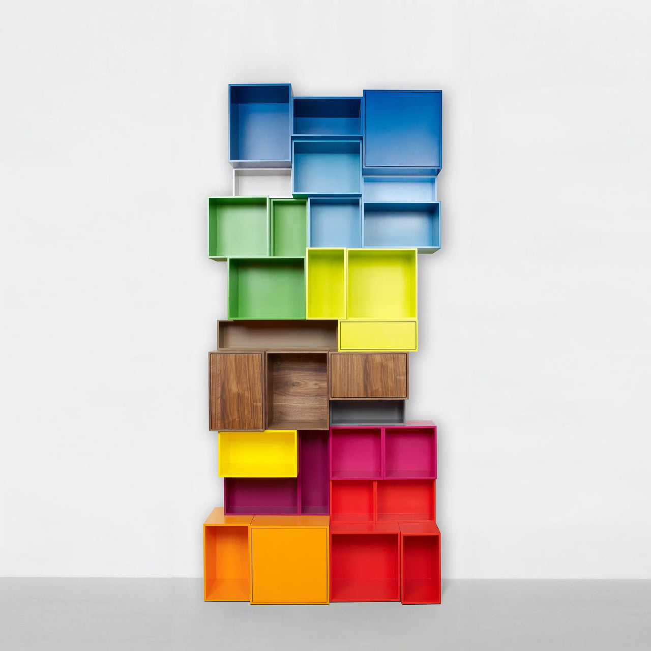 Cubit Lookbook shelving system 50