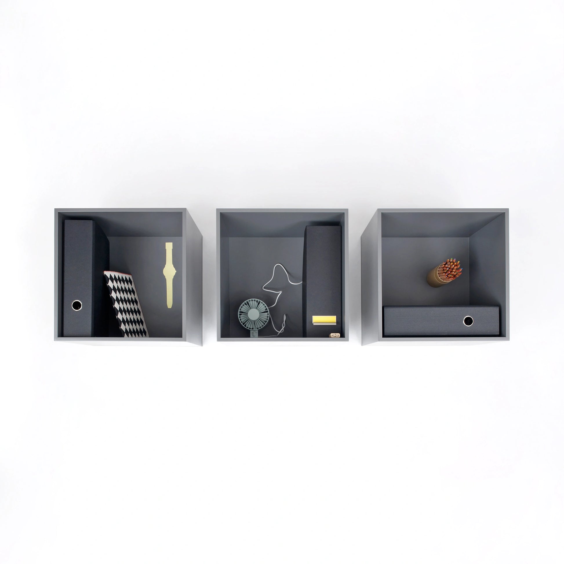 File shelf RK175 from the front