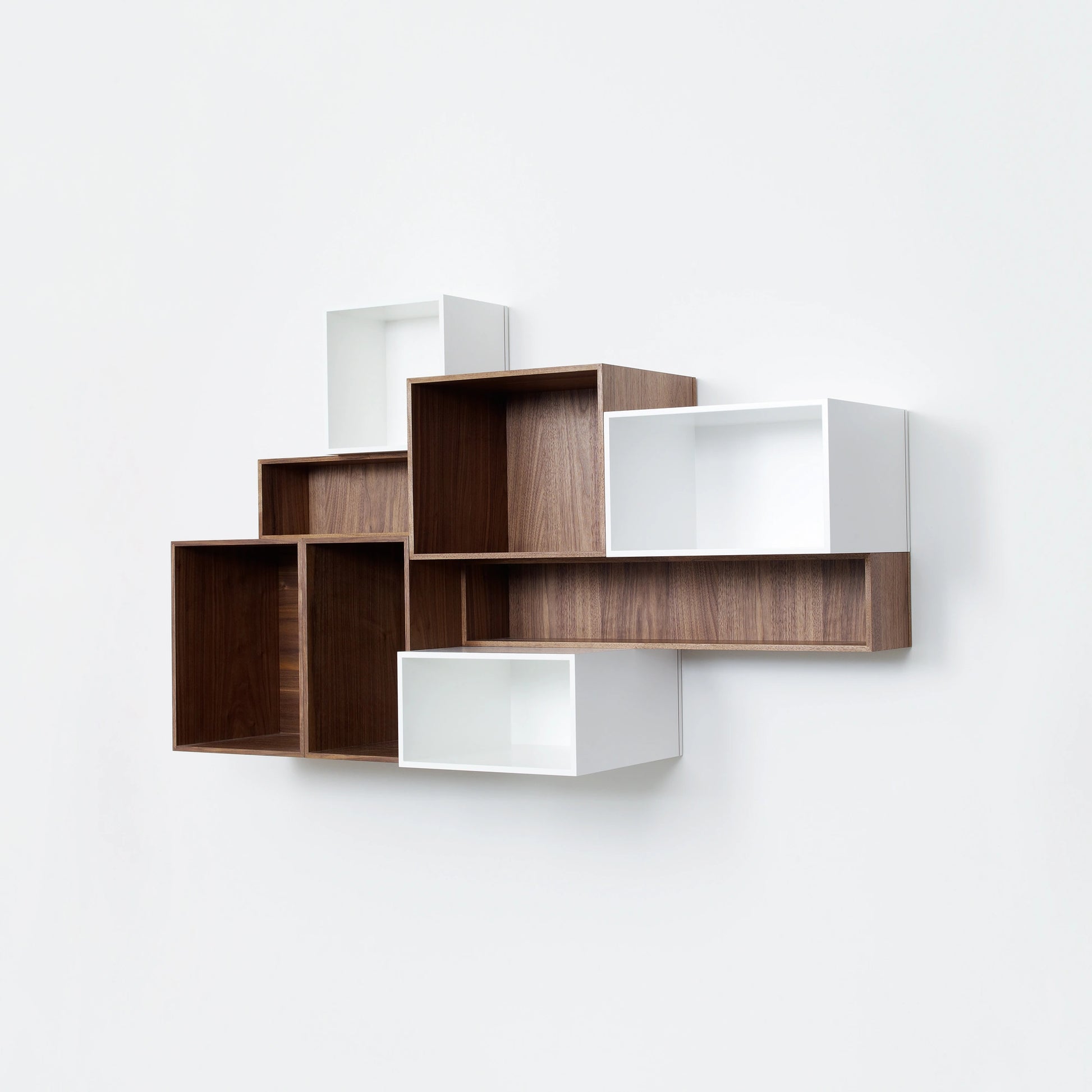 Wall-mounted shelving RK011 from the left side