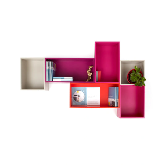 Wall-mounted shelving RK176 from the front