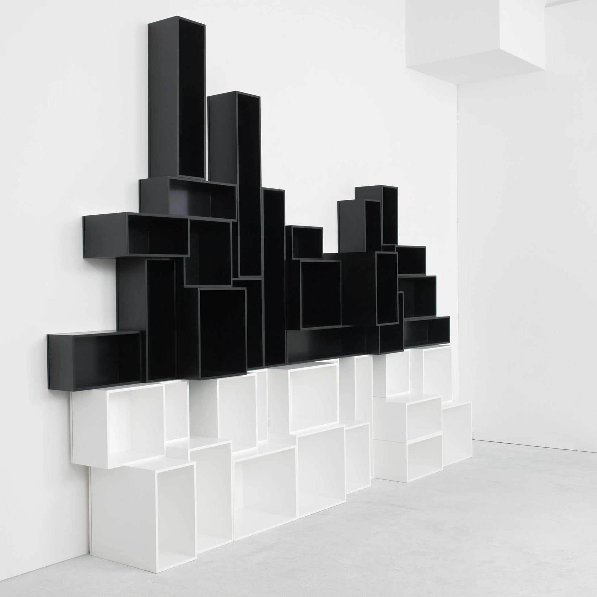 Modular shelving RK166 from the right-hand side
