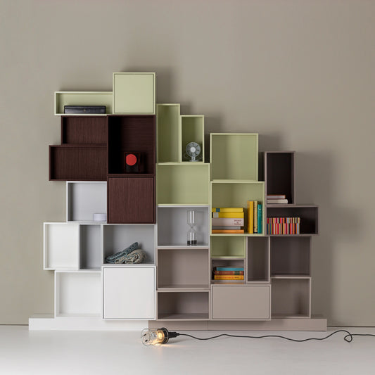 Shelf wall RK218 from the front