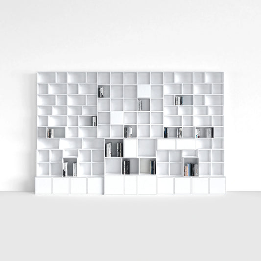 Shelf wall RK226 from the front