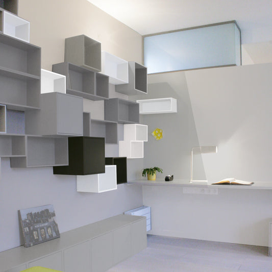 Shelf wall RK241 from the right side