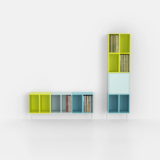 Record shelf RK1184 from the front