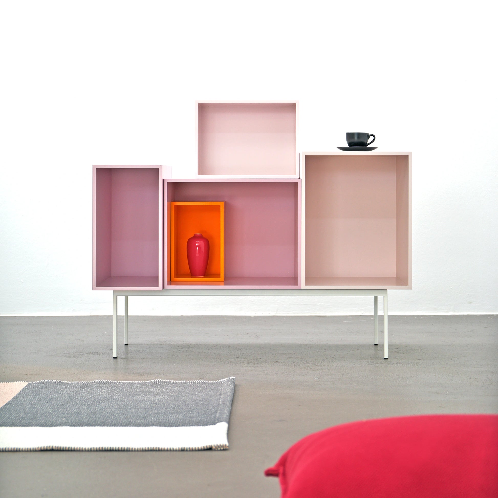Sideboard SB044 from the front