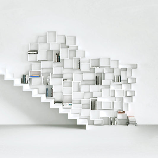 Staircase shelf RK116 from the front