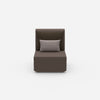 Fauteuil moderne avec dossier haut vu de face