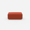 Pouf moderno arancione visto frontalmente