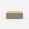 Pouf in beige dal davanti