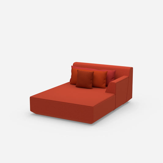 Chaise longue rossa vista di lato